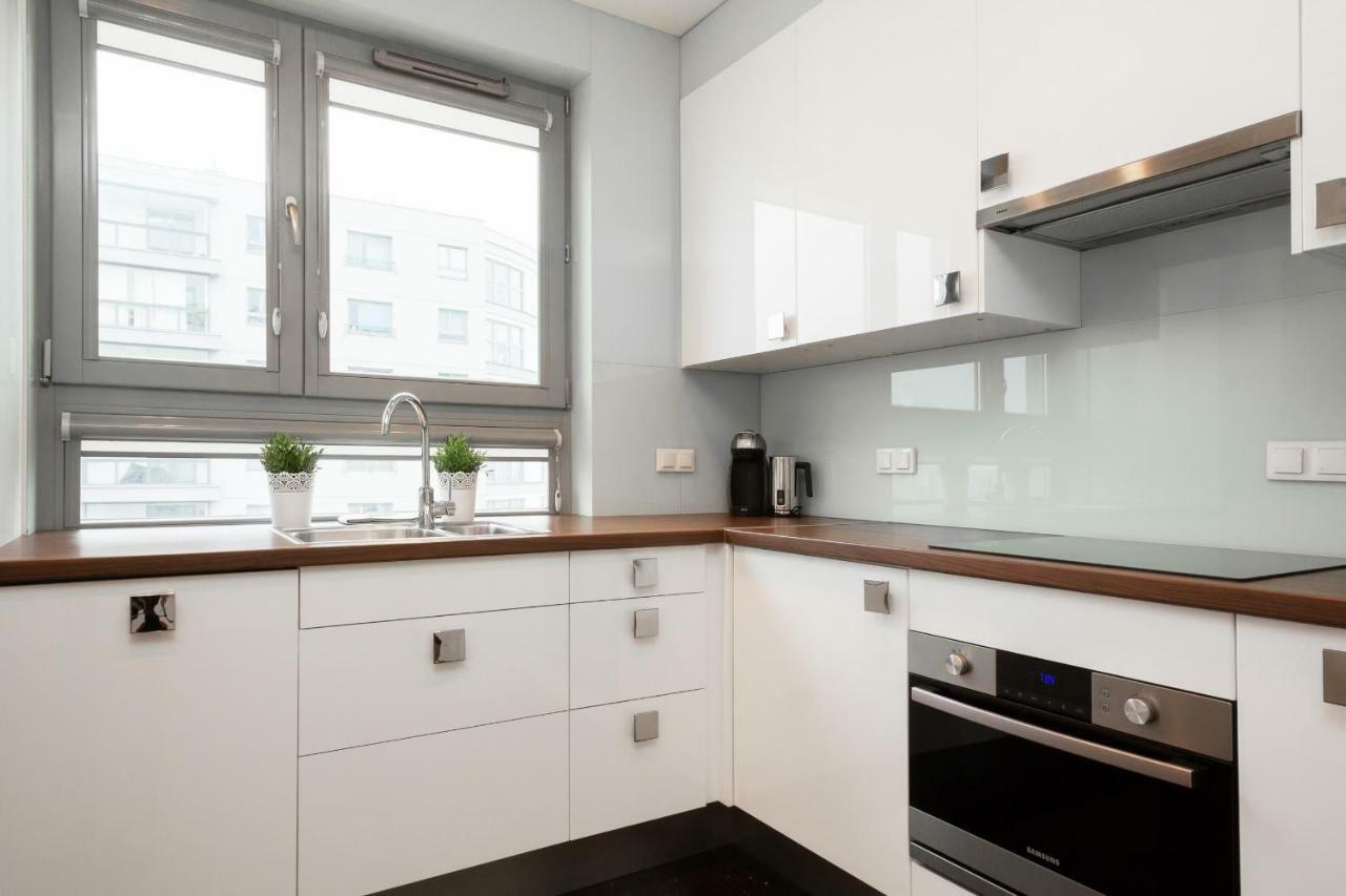Warsaw Promenada Family Apartment By Noclegi Renters Exterior photo